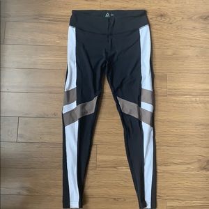 Reebok color block leggings